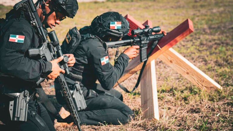La delegación dominicana alcanzó por primera vez el primer lugar en Fuerza Comando 2026, competencia internacional celebrada en Paraguay con la participación de equipos de 17 países.