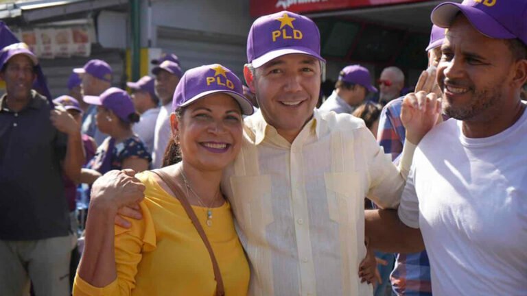 Johnny Pujols participa en una jornada de reorganización del PLD orientada al fortalecimiento de sus estructuras territoriales.