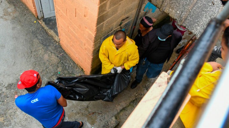 Autoridades mantienen el llamado a reforzar las medidas de prevención y atención frente a la violencia de género e intrafamiliar en República Dominicana.