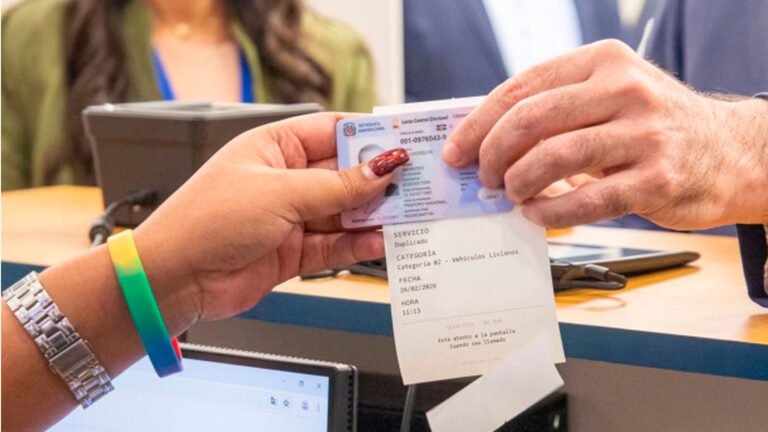 El Tribunal Constitucional anuló la disposición que obligaba a mayores de 75 años a renovar cada dos años determinadas categorías de licencias de conducir.